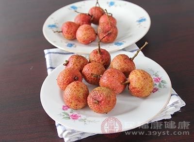 水果|荔枝的功效 吃这种水果能够滋补大脑