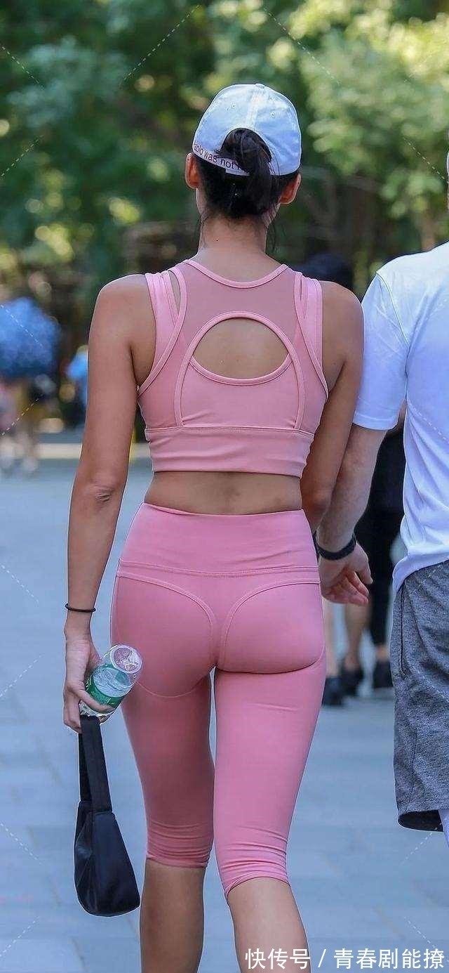 风格感 瑜伽裤让你体验不同风格感,穿起来更随意,美感更突出!