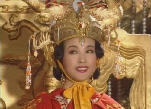 命运|武则天当尼姑后,并没有灰心,靠一首诗成功逆袭,命运就此改变