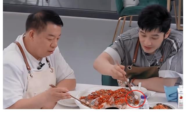 曾一手|黄晓明为减肥只吃一根面条，曾因瘦身致健康受损，宁静拍桌子呵斥