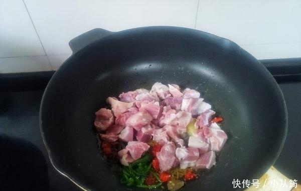 牛腩|天冷来碗香辣牛肉面,自己做配料足,吃得冒汗超过瘾