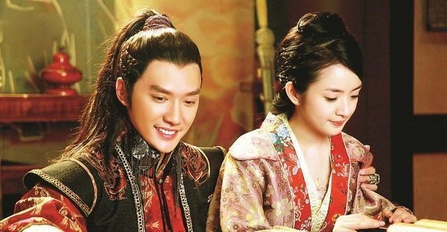 母亲|一贵族千金,相中穷小子,生下四位皇帝,成为史上最荣耀的母亲