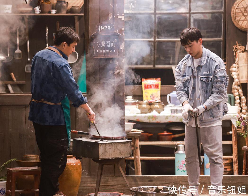 黄磊|杨紫离开《向往的生活》张子枫飙泪送别,上次是黄磊,这次是杨紫