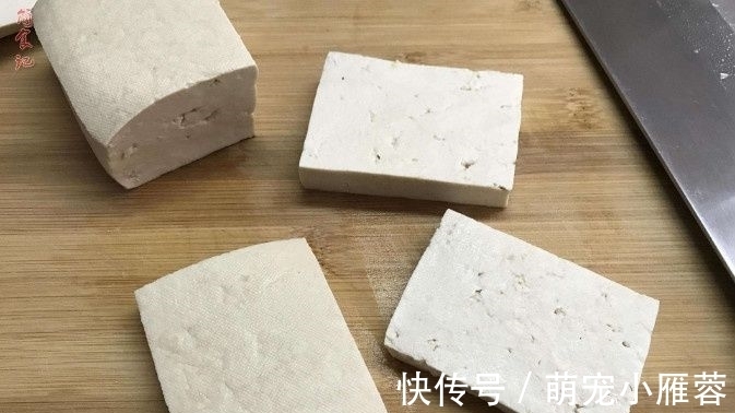 豆腐买多了，切记不要放冰箱！摊贩教我土方法，放15天不会坏