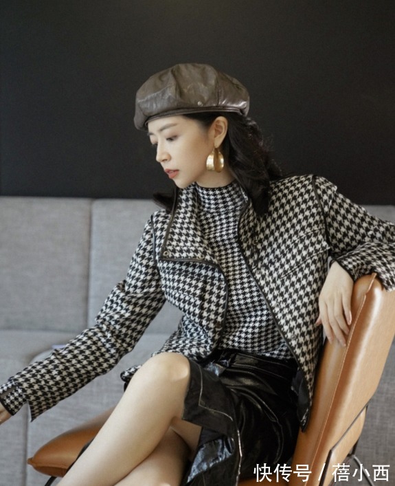 外套|冬季多尝试“千鸟格”外套,经典好看又时髦,时髦精早已在穿了
