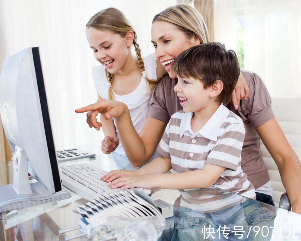 好奇心|哈佛新发现:促进孩子脑发育的最佳手段,是被父母低估的这件事