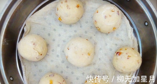 苏打水|自从学会做这样的馒头，孩子隔三差五点名要，暄软甜润，真好吃！