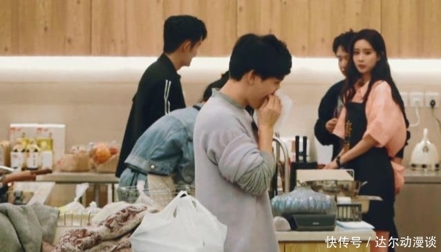 舒淇 《桃花坞》第一顿晚餐后,李雪琴花2个小时洗完所有餐具