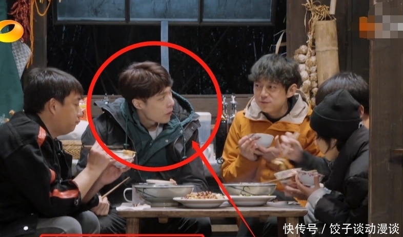 为何要参加《向往5》?何炅吃饭时再三追问,张艺兴终于松口了