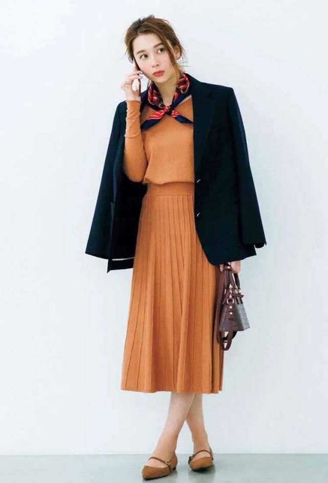 早春穿什么？3种“温柔穿搭”方案，早穿早美