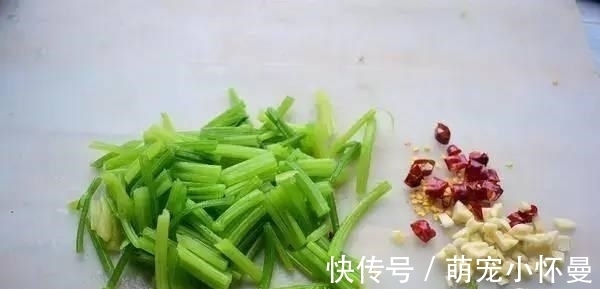 这东西是“脂肪克星”，比红薯还有用！常吃清肠刮油体重悄悄的降