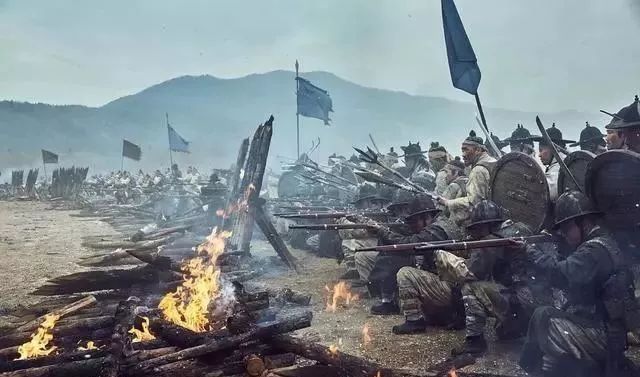 远距离|为什么明朝的火器那么先进,可是到了清朝却又进入冷兵器时代