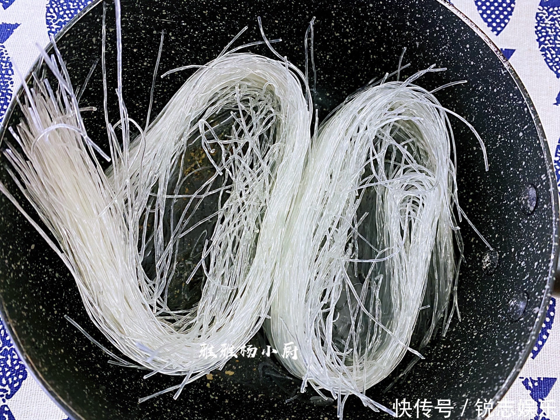 学会此道蒸菜,过年做给家人吃,蒸一蒸就出锅,营养又美味