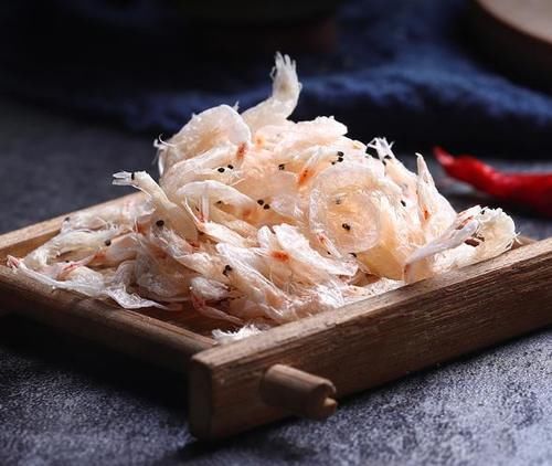 神经元|为什么更年期女性容易失眠？或与缺乏1种营养素有关，不妨多补充