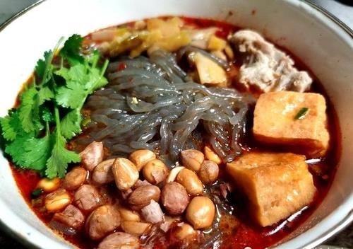 比餐馆味道还美的费饭快手菜，简单几步教你学会，酸辣开胃，过瘾！