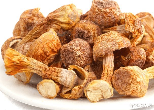 蘑菇|脑供血不足很怕“1黄”,不是玉米,你若常吃,疏通血管,手脚不麻头不晕!