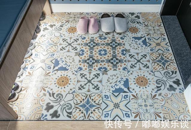 隔断|舍弃“客厅”,不买沙发,进门加隔断,这么装实用极了,晒晒全屋