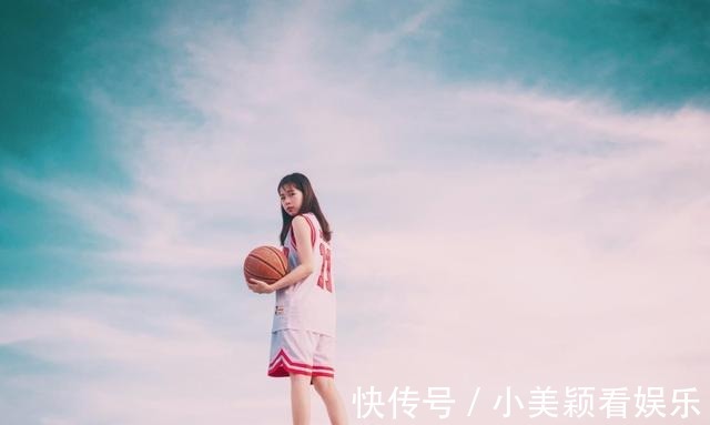 有气质|不长斑的女人,大多有6个好习惯,若你也做到,人显漂亮有气质