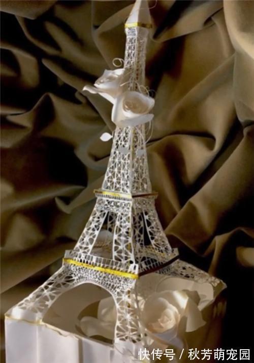 光影@日本妹子把白纸刻成玻璃杯,连水珠都能看见,裸眼3D还能这么玩?