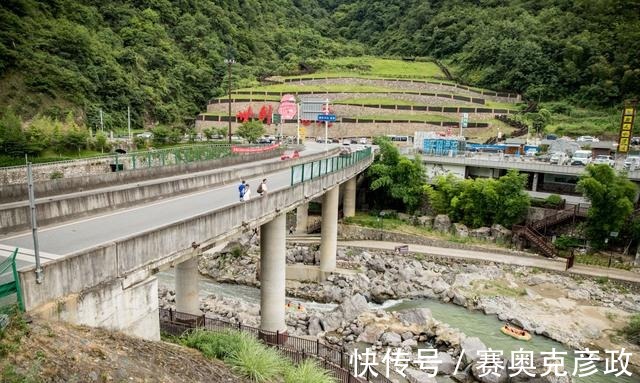 峡谷|旅游宜昌，朝天吼怎么玩？4点建议让你玩出更高性价比