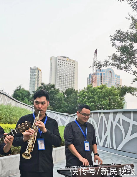 城市|让街头艺人成为“城市艺人”！上海持证街头艺人正在全方位升级