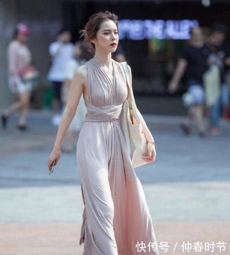 高跟鞋 光彩夺目的连衣裙,显瘦好搭配,穿出华丽气质,心动了吗?