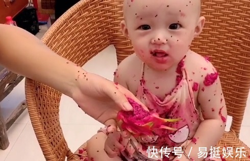 火龙果|“佛系奶爸”带娃吃火龙果走红,娃内心毫无波澜 是爸爸弄得!