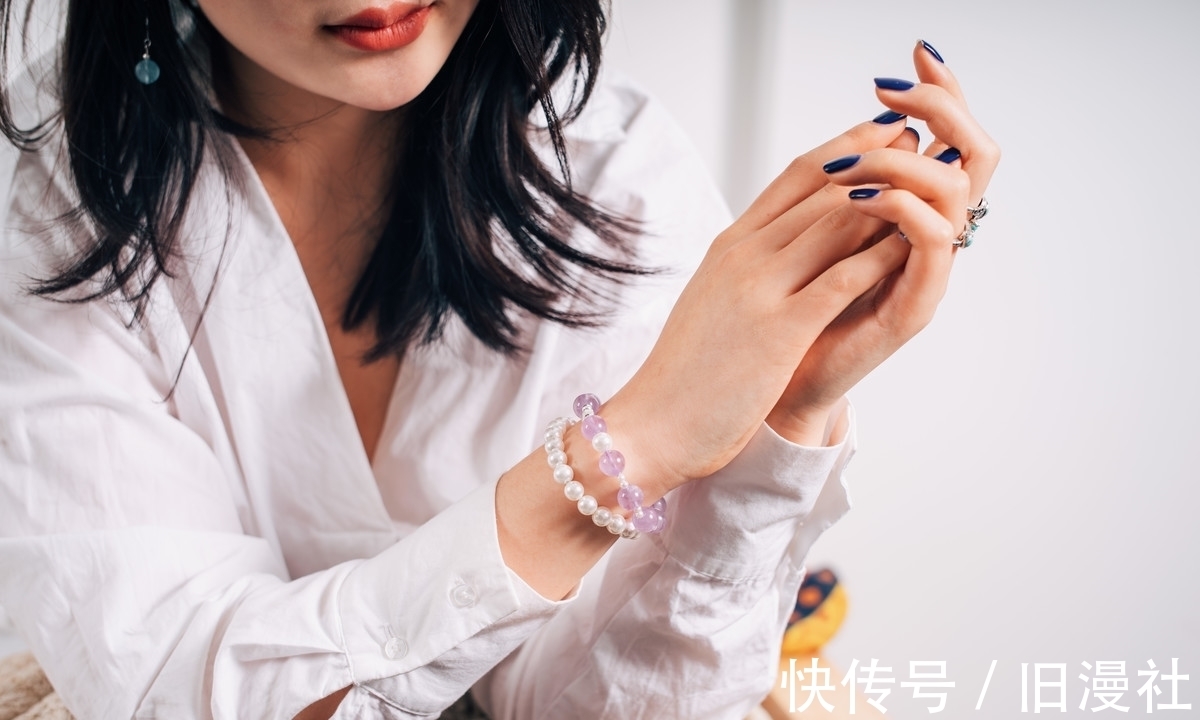 戒指|这三款首饰代表的意义你知道吗?