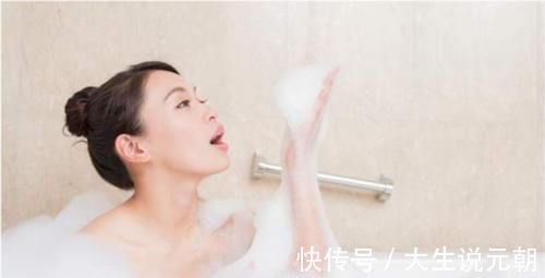 热水澡|冬天多久洗一次澡最好?这4个误区很多人浑然不知,别再乱洗澡