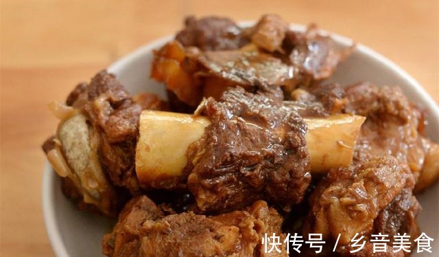天冷了,分享5道家常排骨的做法,吃着软烂热乎,身体暖和过深秋!