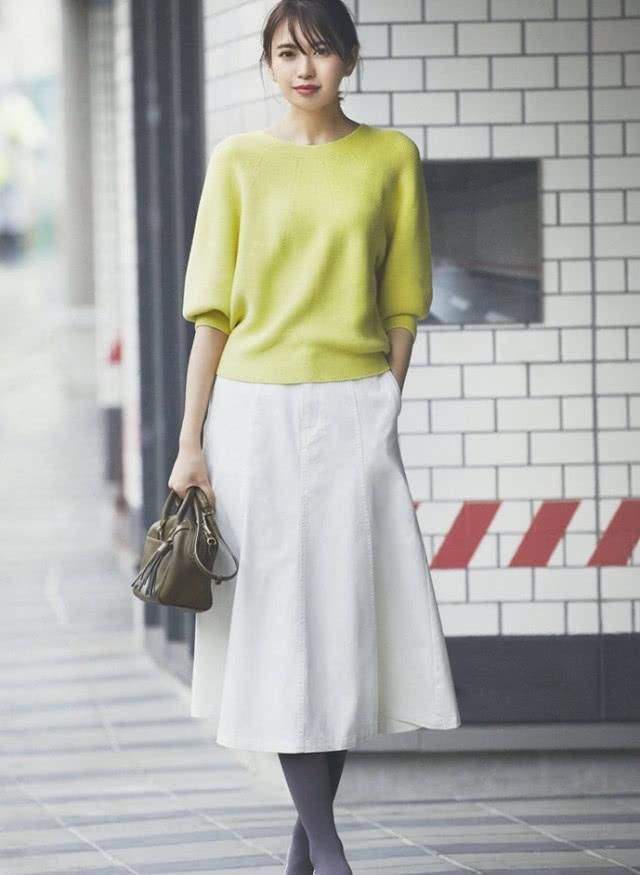 实力|日系小清新风穿搭示范,实力演绎最简单的时髦感