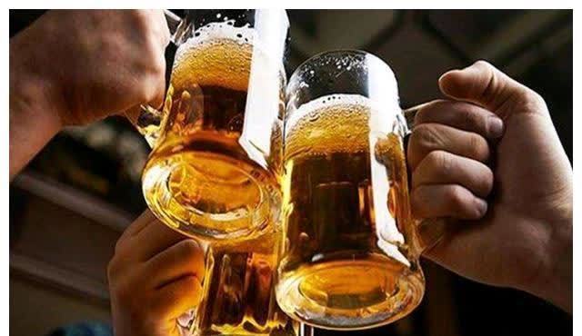 肝气郁结|日常4种食物“二次加热”后容易伤肝,吃不完就扔掉,别害怕浪费