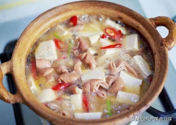干辣椒|豆腐和它是绝配，营养健康又解馋，炖一锅连汤汁都不剩，贵点也值