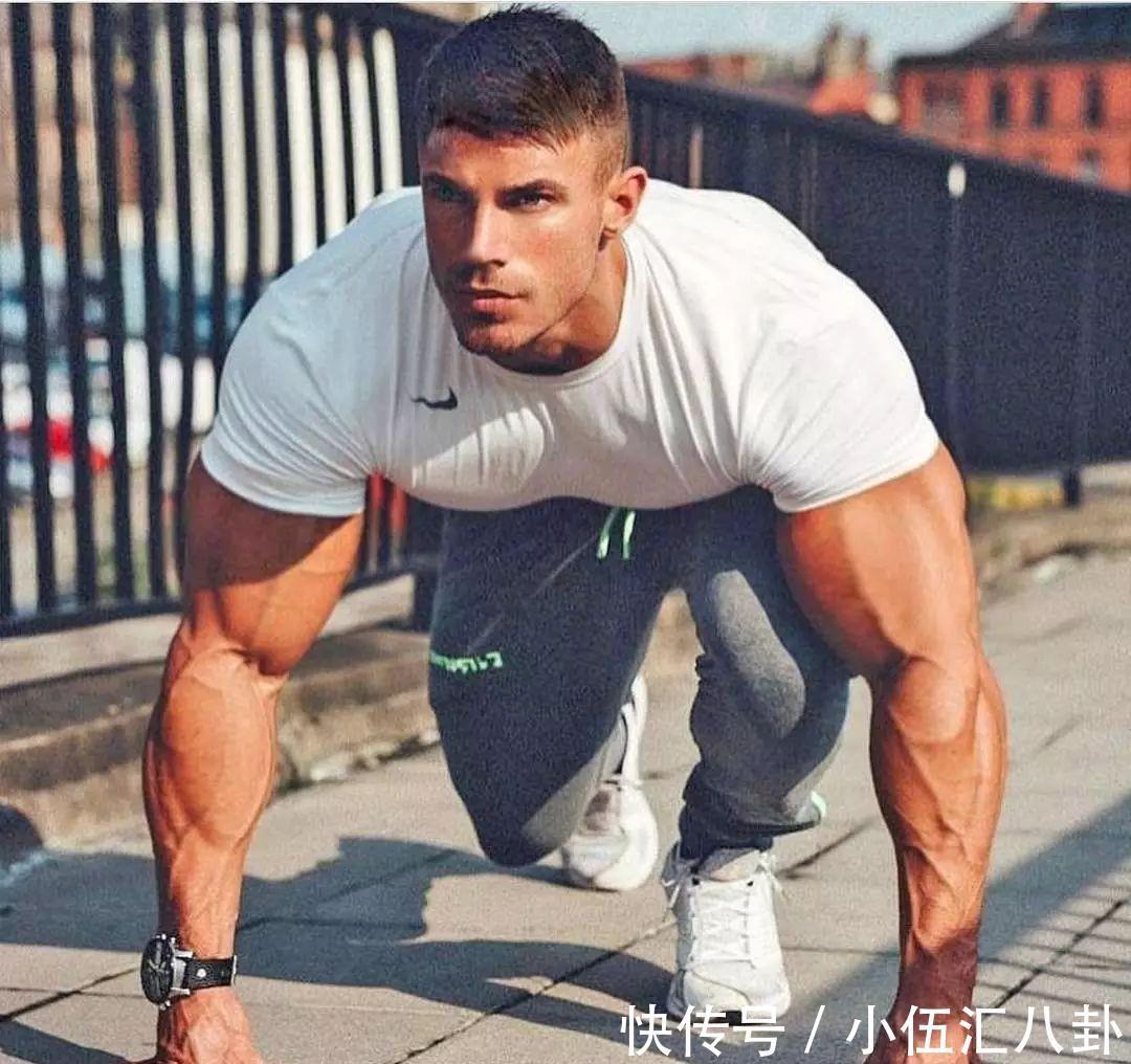 做俯卧撑|40岁男子，每天50个俯卧撑，坚持1年，收获了这些好处