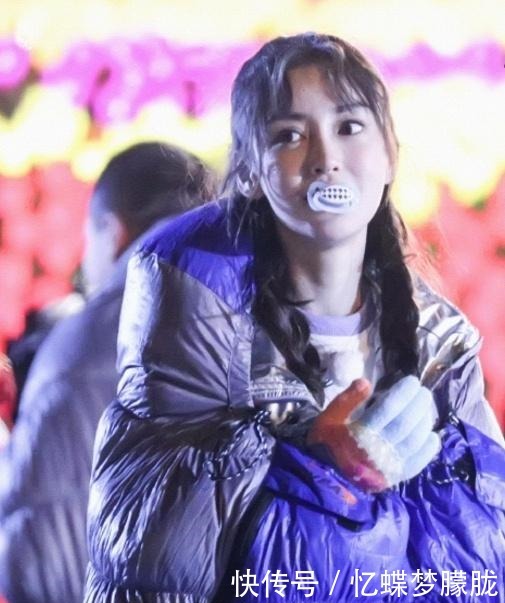 Baby录跑男被冻到瑟瑟发抖,零下5°C靠吸奶嘴取暖