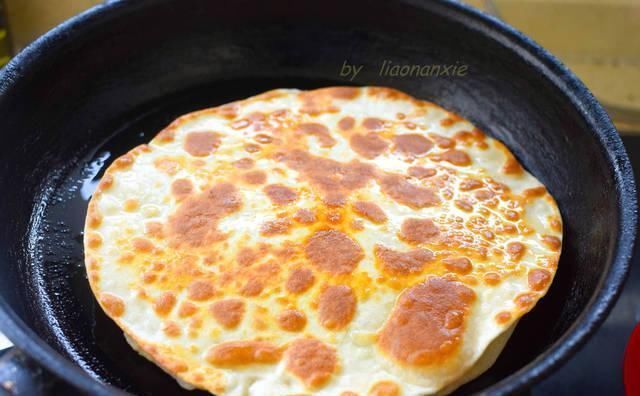 韭菜|做韭菜盒子,鸡蛋千万不能炒,这才是正确做法,韭菜鲜美鸡蛋软嫩