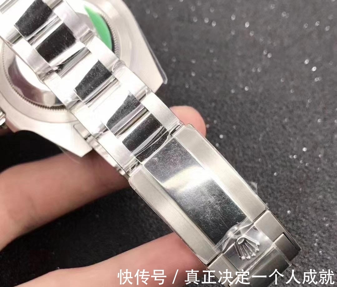表带|AR厂劳力士格林尼治Ⅱ真假对比—AR厂劳力士格林尼治GMT绿针一眼假吗？
