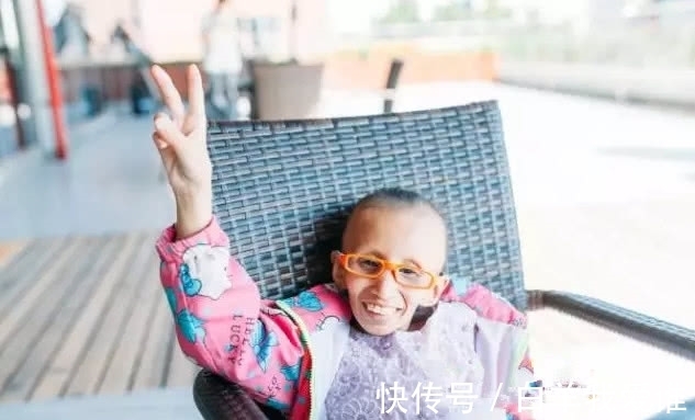 女孩|14岁女孩像80岁老人,做完手术的1句话,让医生父母纷纷落泪