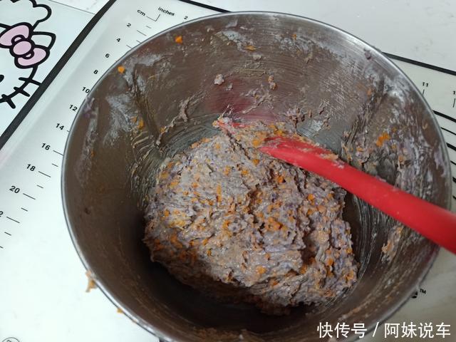 3分钟早餐煎饼，不用水不揉面，手不沾面1勺1个，简单好吃还不胖