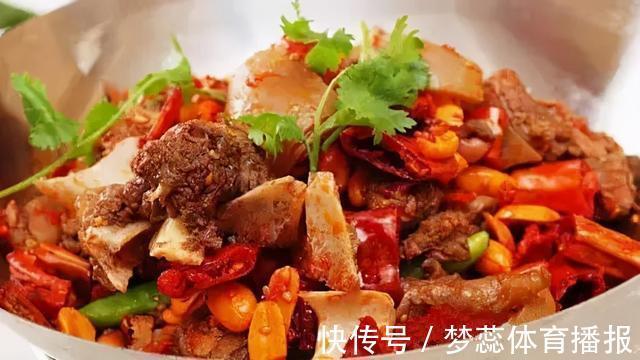 香叶|美食推荐:百味猪手煲,黄豆红烧肉,干锅当归羊肉,香芋蒸排骨