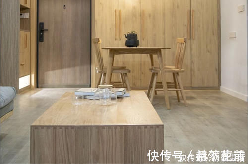 柜子|没有玄关也不愁，学学他家房门两侧装满柜子，比独立玄关还能装！