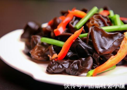 血压|高血压不是突然到来！医生实话：生活饮食注意4点，血压或能稳定