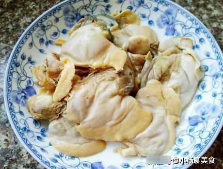 河蚌肉|做河蚌豆腐汤，炖前多加1个步骤，鲜嫩入味特好吃，不老也不腥