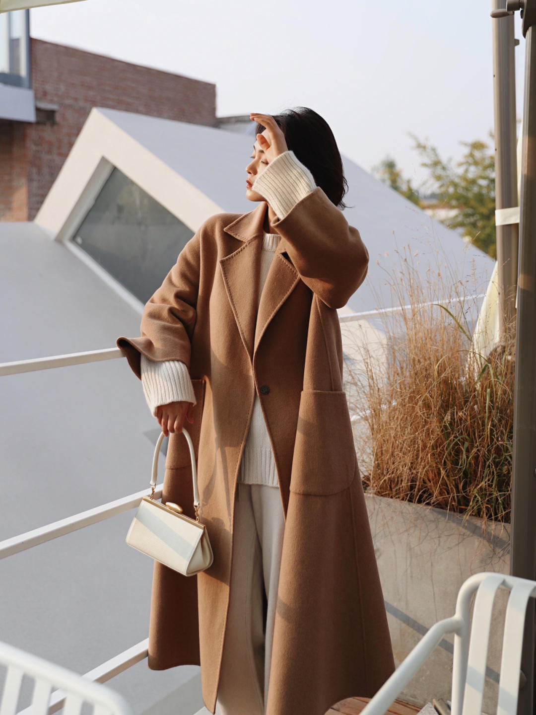 冬季 会穿衣比身材好重要,来看冬季优雅“大衣look”,年轻又时髦