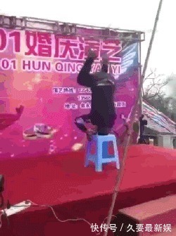 |搞笑GIF：妹子身材这么好，还坚持去健身，我也要坚持去