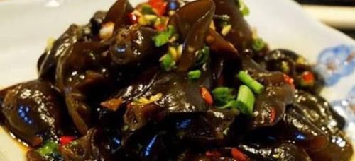 肌肤|女性不想变老，以下食物多吃些，排毒养颜，呵护肌肤，发现就赚了