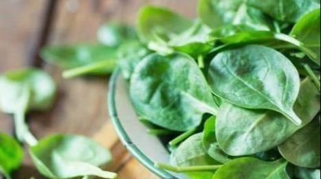 菠菜|女性到了中年,不妨坚持常吃3种食物,排毒抗菌,滋补身体