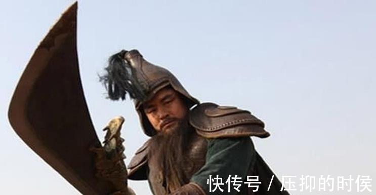 梁山#残水浒:忠义堂上关胜一刀砍死段景住,鲁智深、武松鼓掌:杀得好