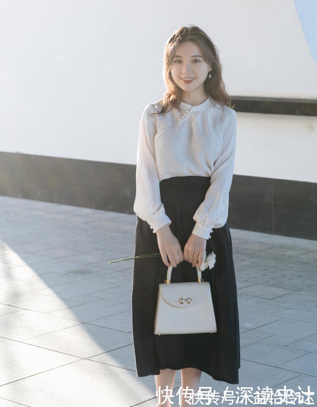 黑色 今春流行“衬衫+黑色半身裙”搭配,减龄时尚优雅,精致显瘦高级