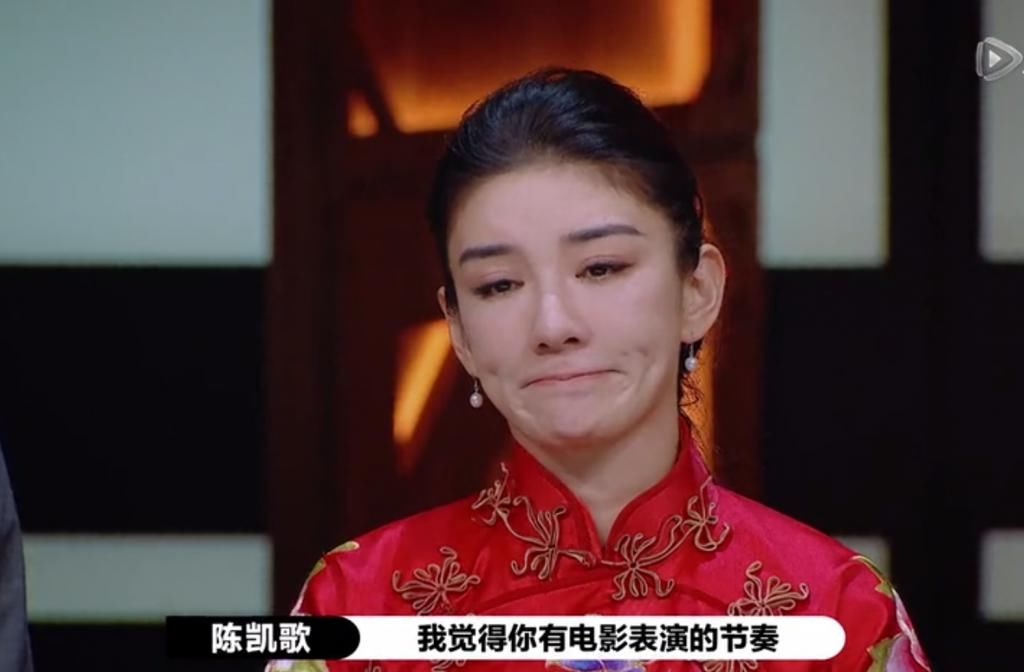 演员请就位：两代小燕子同框，当年赵薇为何拒绝琼瑶，成就黄奕？